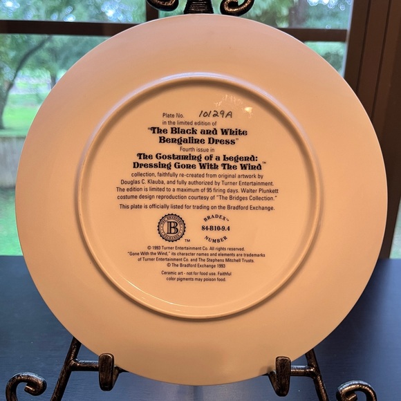 Bradford Exchange Limited Gone with the Wind “Black and White Bengalire Dress” - Picture 2 of 2